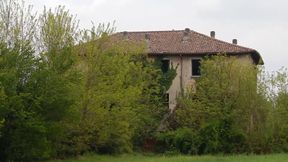 YOUR NEW HOUSE IN THE COUNTRY