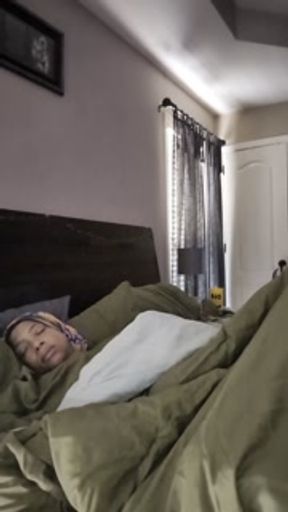 Milf's Morning Masturbation