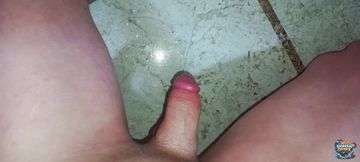 In the Bathroom, Manual Masturbation with Nerve-wracking Moans, Too Bad I Didn't Satisfy