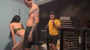 Party at an apartment in Fortaleza ends in sex between friends from Aldeota.