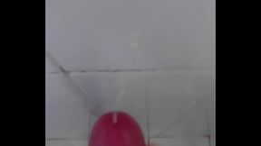Gozando no azulejo