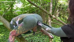 Forest Pegging & Fisting _mistress Lunatika