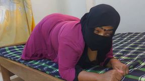 beautiful big ass & wet pussy saudi hot stepmom