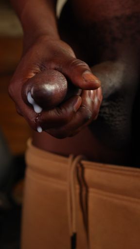 BBC Cumshot leaking in slow mo