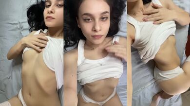 Hot wild solo teen shows off her naughty teen body