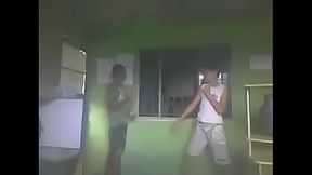 Novo crente e gigante fazendo meinha na Lan House