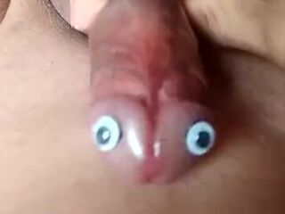 PENE CON OJOS VIRGEN MASTURBACION POR PRIMERA VEZ