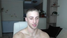 Muscular Man Jerks Off and Shows Hole