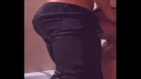 una rica ducha con mi compa&ntilde_ero despues de la peda