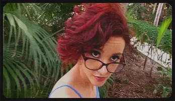 Lola Fae Gets Wild in Miami Streets