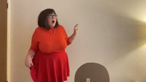 Velma is a slut for her neighbor