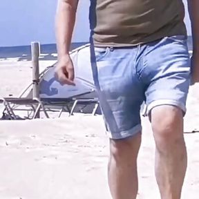 A Bulging Daddy at the Beach