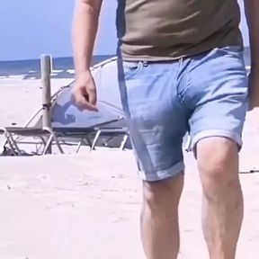 A Bulging Daddy at the Beach