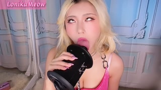 ASMR Barbie | Sensitive Licking 💦 Long Tongue, sexy Sucking Sounds 3Dio 舔耳