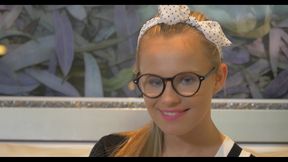 a very nerdy jillian janson masturbates just for you