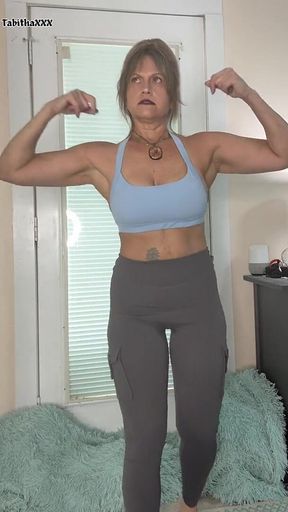 My Outfit for the Day - Aug 23 - Tabithaxxx