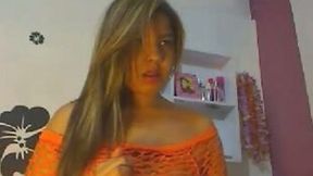 Cute highlighted babe teases me demonstrating her curves