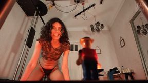 The Tiny Intruder - Giantess Fetish with Mistress Diosa Mor (WMV)