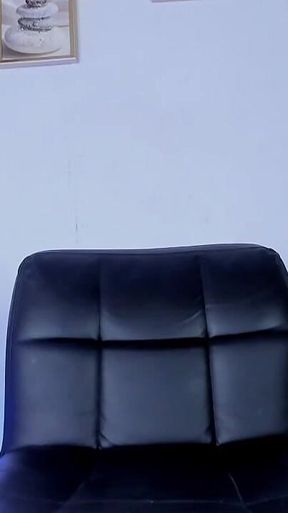 Shemale Xarabliz Huge Cock Dominating on Stripchat