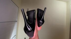 Ebony Girl Dangles Her Black Heels on the Edge of the Couch & Shows Her Feet Soles