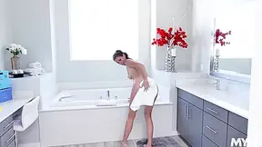 Marie Bombshell And Sofie Marie In Bath Toy Bombshell