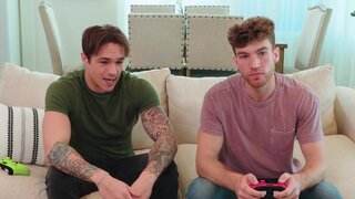 Gorgeous hunks make out and ditch the games for sex