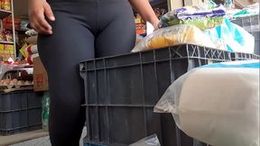 HOT CAMELTOE LATINA TARAPOTE&Ntilde_A MACANUDA VENDEDORA DE PUNO 2018