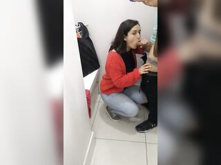 Risky oral-job in a Mall dressing room... OMG!!