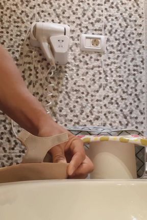 Cumming 3 times in a row