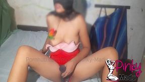 Valentines Day එකට මගෙන් ඔයාට හොදට අතේ ගහන්න පැටියෝ Sinhala Valentines 2024 Solo Sinhala Girl - Sinhala Beauty KAMESHVARE's Captivating Solo Performance for Valentine's Day 2024