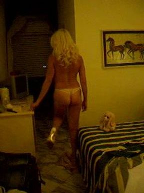 my striptease, 3 months pregnant, in the mezzanine room of a seedy motel