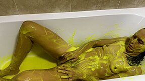 Gunge Orgasm In The Bath - Wet And Messy Orgasm