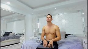 Zyan Bazquiat Private Show