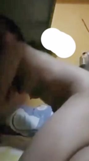 Napakalibog at maingay kaiyutan..( VIRAL PINAY)IPASOK NA DAW ANG TITI SA BUTAS NYA😁😅💦HORNY BABE