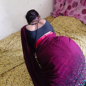 Sister-in-law fucking her ass for the first time in front of the camera mms video went viral in clear Hindi voice full mms