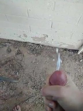 Outdoor Cumshot