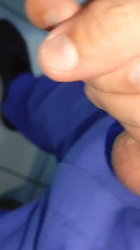 Big Dick Pumping Tree Cock Veins.