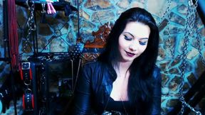 Dark Haired Ruby Stevens is Chatting with a Guy