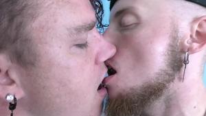 ManPuppy.com - Hot Leo kissing each other
