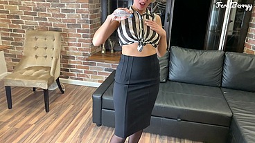 Playful Secretary FeralBerryy seduced her boss (FULL VIDEO)