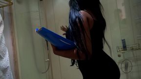 la furia da corretora! com a polemica pocahontas carioca em seu primeiro video oficial! assista a cena completa no red! imperdivel!!!