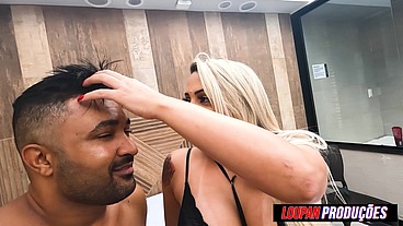 Loira da bunda grande sentando com vontade - Bruna Lambertine - Loupan Produções