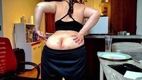 nicole s massive belly stuffing session 🍔🍟🤤