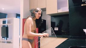 My cousin got into the kitchen and her ass turned me on