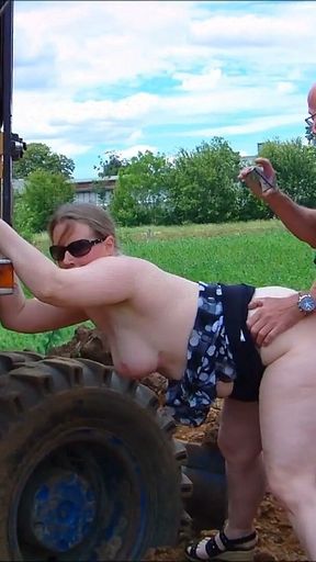 Outdoor Fucked on the Excavator
