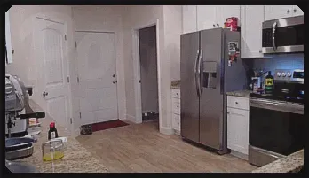 Nude Petite Baker: Hot Amateur Kitchen Strip Show