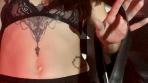 Gamer Goddess JOI: Edge & Beg in My Red Throne - Bilingual Femdom Control (English Subs)