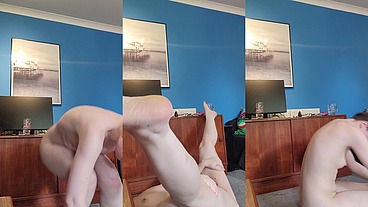 I let my twitter followers pick my afternoon task recently and they went for flexibility training so I recorded it naked for ...