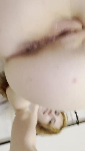 Curvy Onlyfan shows off her big ass and natural tits