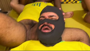 TIME DO BRASIL PERDEU A COPA E N&Oacute_S VIEMOS FAZER O QUE FAZEMOS DE MELHOR, FODER, TREPAR GOSTOSO